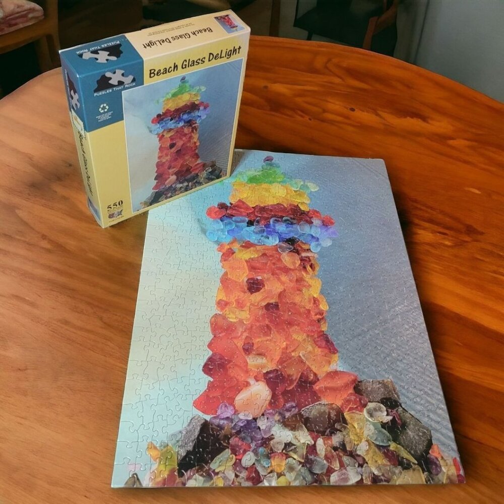 Beach Glass Delight Lighthouse Michigan Puzzle 550 Pieces USA Rocks Lake‎ Life